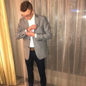 Meet your Posher, Sam